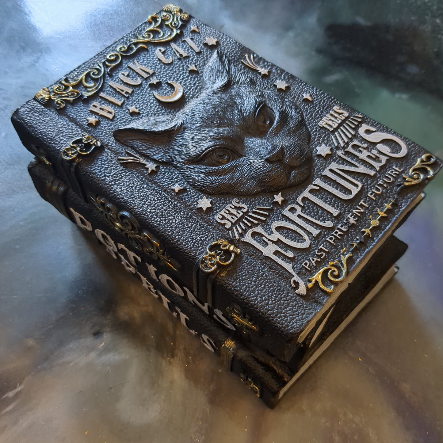 Spell book bookend