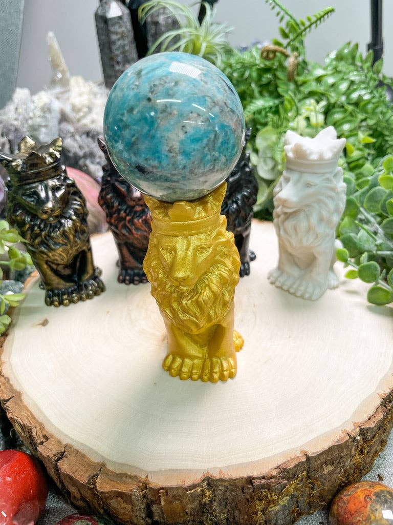 Lion Sphere Stand
