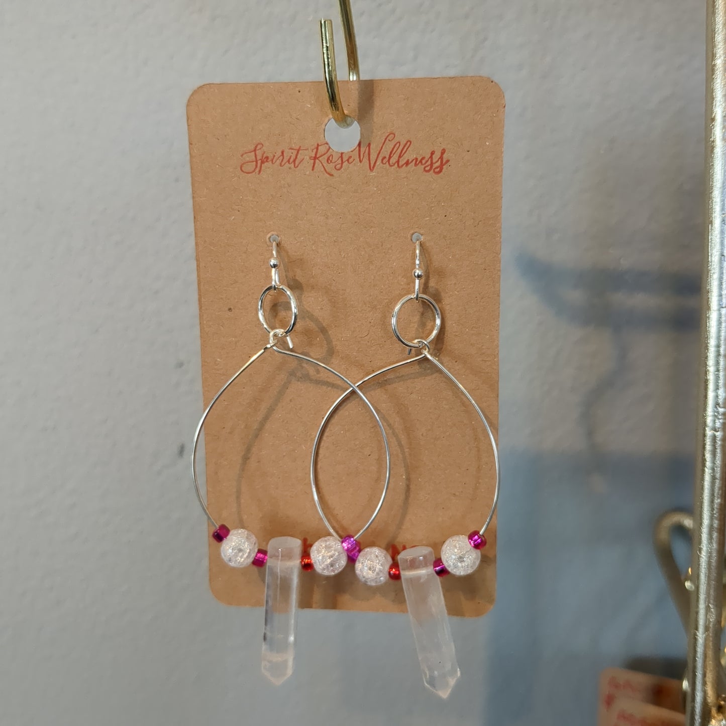 Quartz Point With Pinks Beads Hoop - Silver